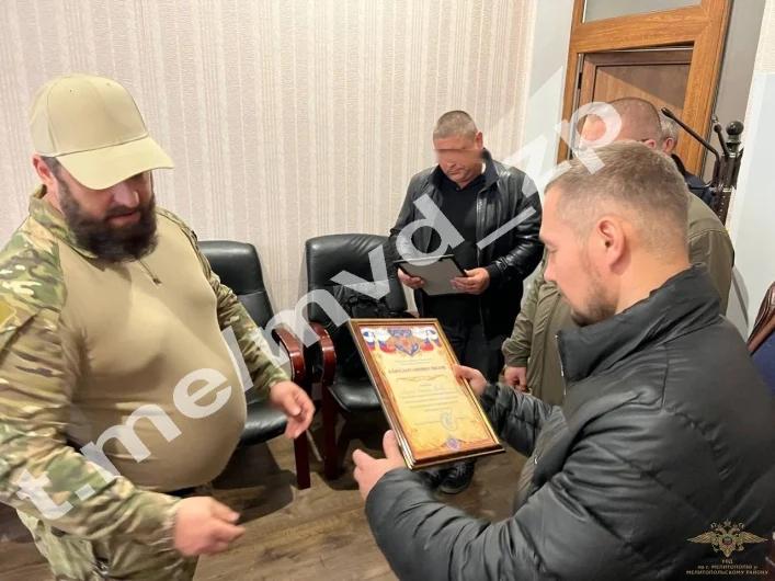 Россияне продолжают «зачищать» властные кабинеты во временно оккупированном Мелитополе от местных коллаборантов. Предателям они не доверяют. 5